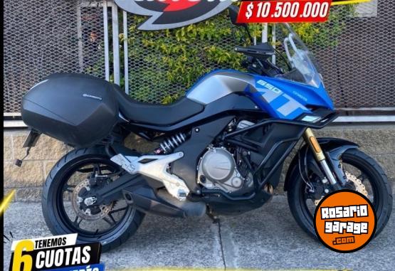 Motos - CF 650MT 2023 Nafta 12321Km - En Venta