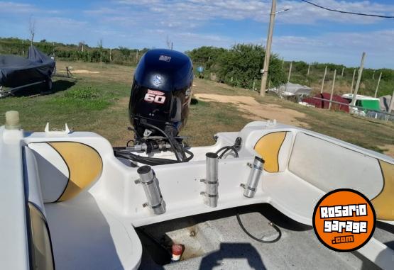 Embarcaciones - Inside 480 60 hp 4t - En Venta