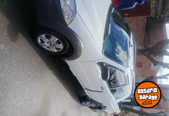 Camionetas - Fiat working 1.4 8 vlvulas 2015 GNC 93000Km - En Venta