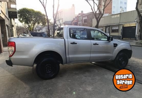 Camionetas - Ford Ranger 2.2 XL Safety 2016 Diesel 150000Km - En Venta