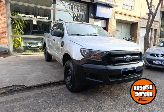 Camionetas - Ford Ranger 2.2 XL Safety 2016 Diesel 150000Km - En Venta