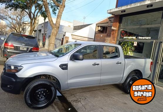 Camionetas - Ford Ranger 2.2 XL Safety 2016 Diesel 150000Km - En Venta