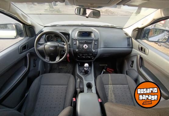 Camionetas - Ford Ranger 2.2 XL Safety 2016 Diesel 150000Km - En Venta