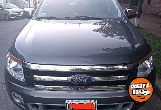 Camionetas - Ford RANGER 3.2 LIMITED 4x4 2014 Diesel 180000Km - En Venta