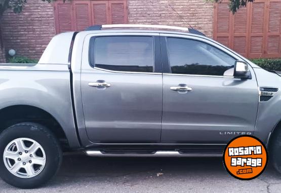 Camionetas - Ford RANGER 3.2 LIMITED 4x4 2014 Diesel 180000Km - En Venta