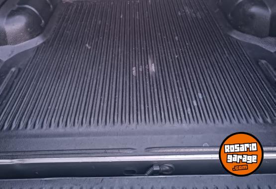 Camionetas - Ford RANGER 3.2 LIMITED 4x4 2014 Diesel 180000Km - En Venta