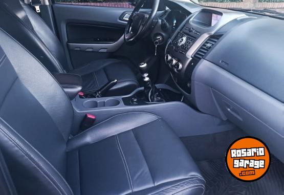 Camionetas - Ford RANGER 3.2 LIMITED 4x4 2014 Diesel 180000Km - En Venta