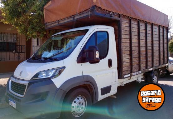 Utilitarios - Peugeot Boxer 2.2 hdi 2019 Diesel 270000Km - En Venta