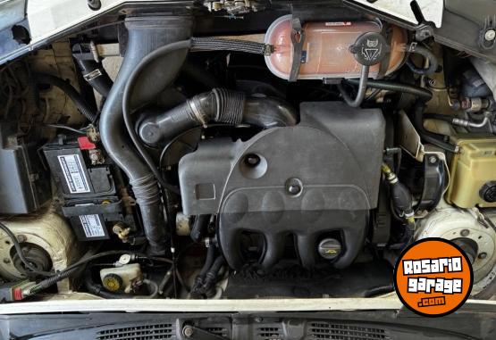 Utilitarios - Peugeot Partner 2006 Diesel 382000Km - En Venta