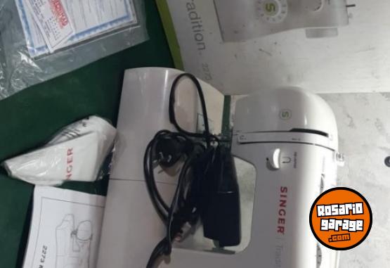 Otros - Maquina de coser singer 2273 - En Venta