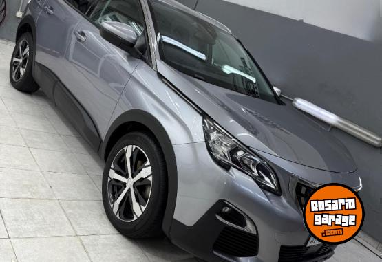 Autos - Peugeot 3008 2018 Nafta 27800Km - En Venta
