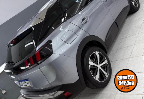 Autos - Peugeot 3008 2018 Nafta 27800Km - En Venta