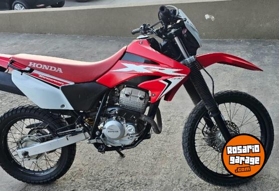 Motos - Honda XR Tornado 2017 Nafta 30759Km - En Venta