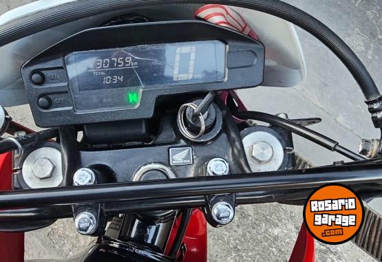 Motos - Honda XR Tornado 2017 Nafta 30759Km - En Venta