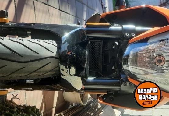 Motos - Ktm Duke 200 2024 Nafta 300Km - En Venta