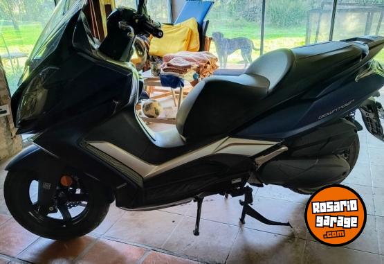 Motos - Kymco Downtown 350i 2023 Nafta 3500Km - En Venta