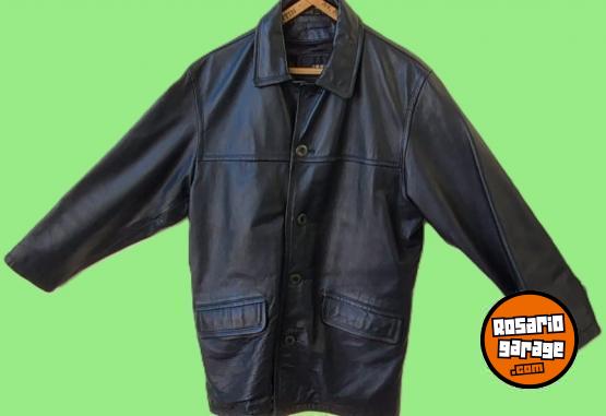 Indumentaria - Sacos de cuero de mujer y Camperas de cuero de hombres - En Venta