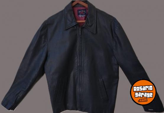 Indumentaria - Sacos de cuero de mujer y Camperas de cuero de hombres - En Venta