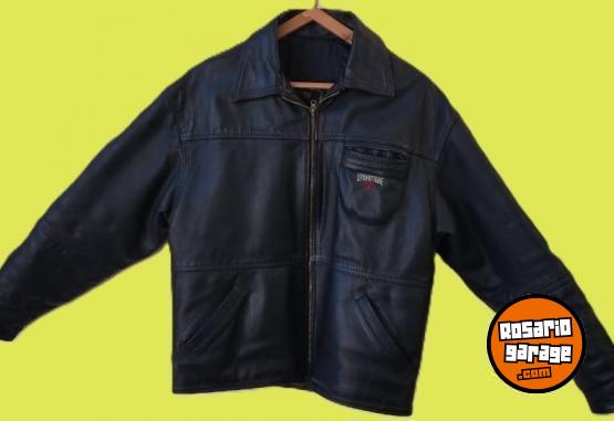 Indumentaria - Sacos de cuero de mujer y Camperas de cuero de hombres - En Venta