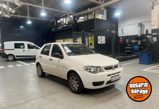 Autos - Fiat Palio 2016 GNC 110000Km - En Venta