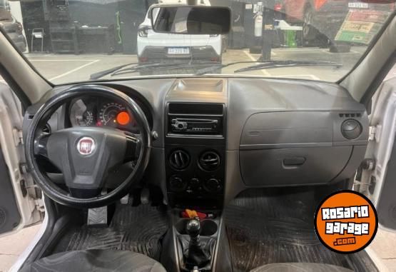 Autos - Fiat Palio 2016 GNC 110000Km - En Venta