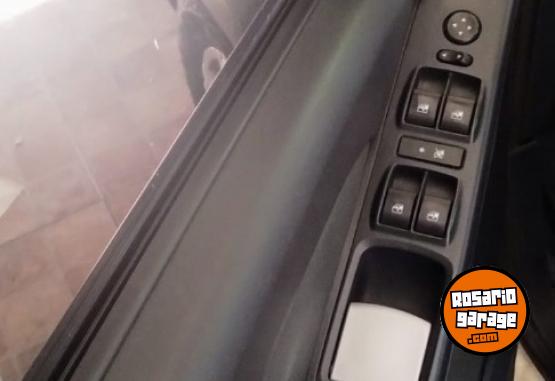 Autos - Fiat Idea Adventure 1.6 E-Torq 2014 Nafta 160000Km - En Venta