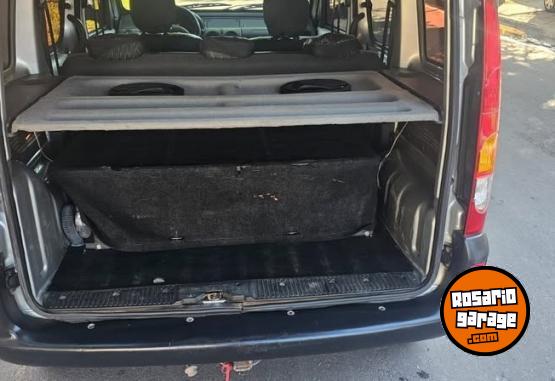 Utilitarios - Renault KANGOO PH3 AUTH. PLUS 1.6 2015 GNC 185000Km - En Venta