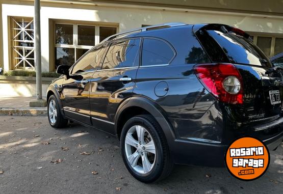 Camionetas - Chevrolet CAPTIVA 2.2 LTZ AT DIESEL 2012 Diesel 190000Km - En Venta