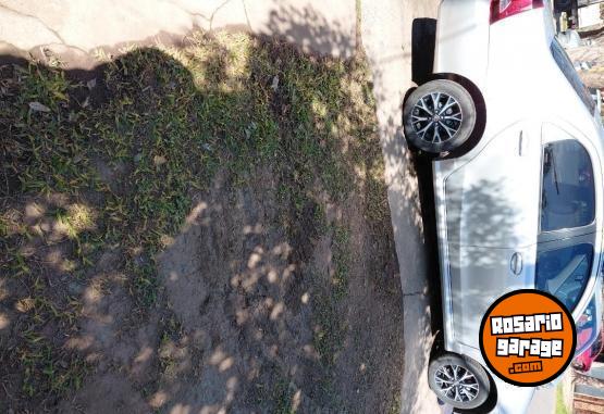 Autos - Toyota Etios xls 2022 Nafta 49000Km - En Venta