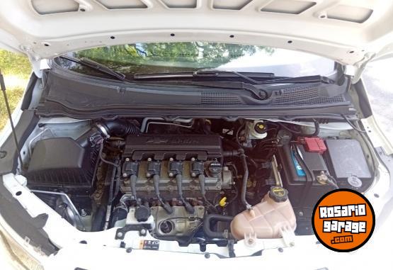 Autos - Chevrolet Chevrolet onix joy 2018 Nafta 88500Km - En Venta