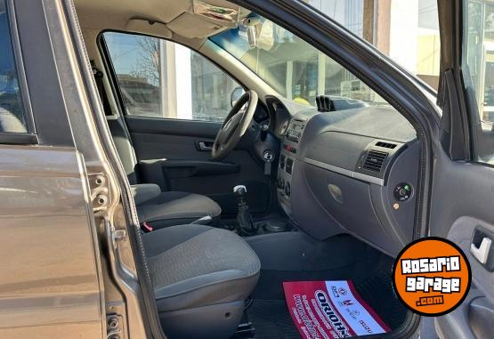 Autos - Fiat PALIO 1.6 16v ADVENTURE 2011 Nafta 187000Km - En Venta