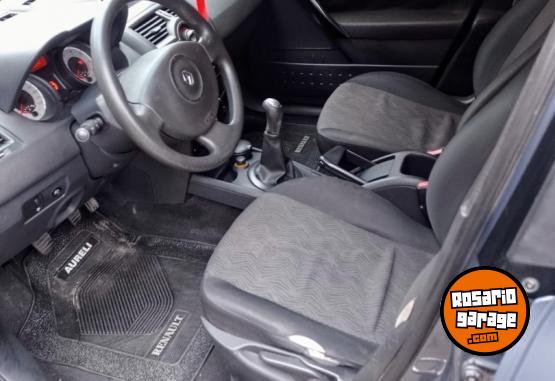 Autos - Renault MEGANE CONF 2010 Nafta 240000Km - En Venta