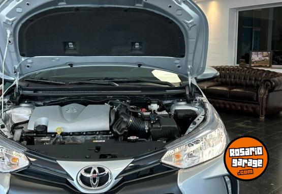 Autos - Toyota YARIS 1.5 5 PTAS XS CVT 2025 Nafta 0Km - En Venta