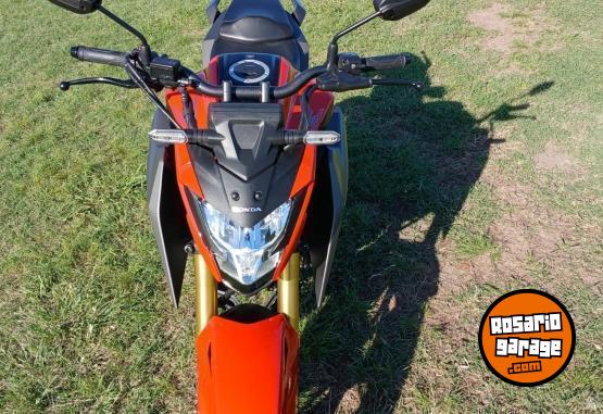 Motos - Honda Cbx 300 2023 Nafta 5500Km - En Venta