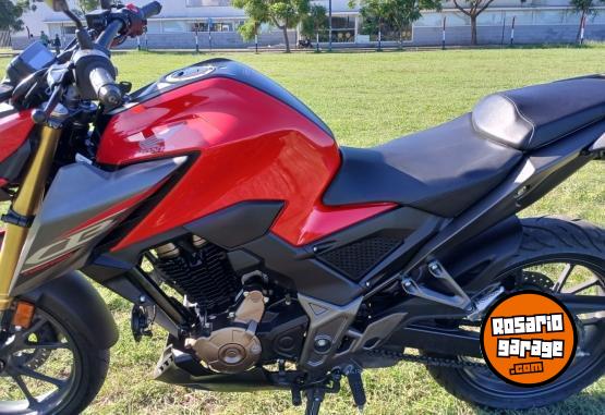 Motos - Honda Cbx 300 2023 Nafta 5500Km - En Venta
