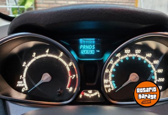 Autos - Ford Fiesta KD 2015 Nafta 120700Km - En Venta