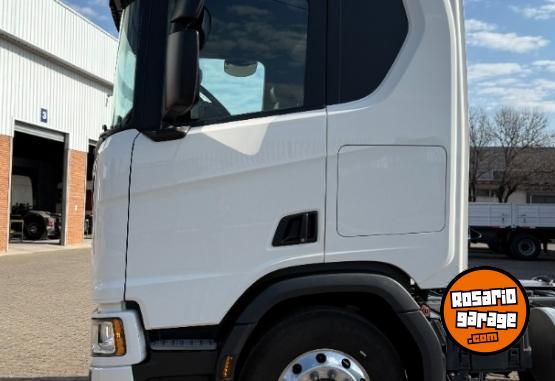 Camiones y Grúas - SCANIA R450 2023 - En Venta