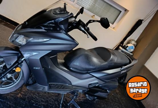 Motos - Kymco X-TOWN 250i 2021 Nafta 12000Km - En Venta