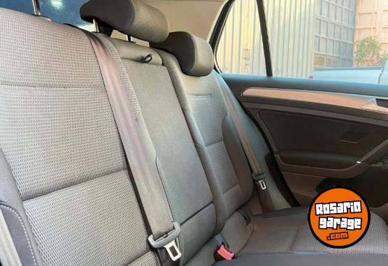 Autos - Volkswagen GOLF CONFORTLINE MSI 2016 Nafta 125000Km - En Venta