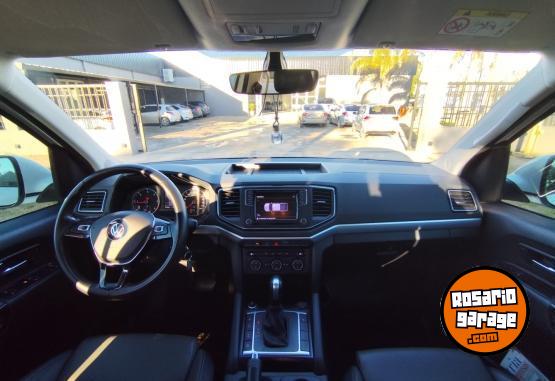 Camionetas - Volkswagen Amarok DC Highline 180CV 2022 Diesel 91000Km - En Venta