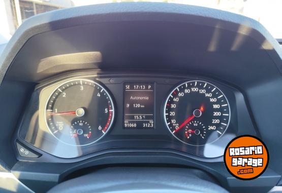 Camionetas - Volkswagen Amarok DC Highline 180CV 2022 Diesel 91000Km - En Venta