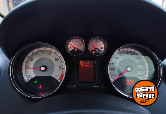 Autos - Peugeot 308 Allure 1.6N 2016 Nafta 146600Km - En Venta