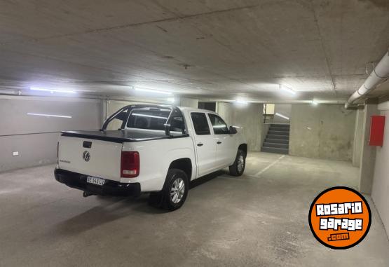 Camionetas - Volkswagen Amarok trendline 2021 Diesel 160000Km - En Venta