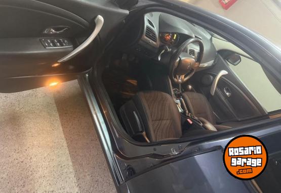 Autos - Renault Fluence dinamique 2.0 2013 Nafta 140000Km - En Venta