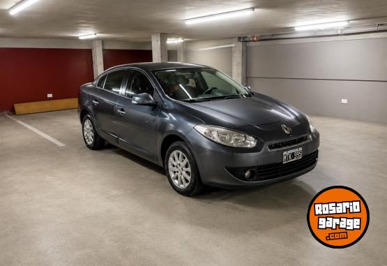 Autos - Renault Fluence dinamique 2.0 2013 Nafta 140000Km - En Venta