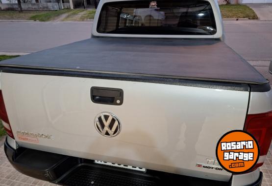 Camionetas - Volkswagen AMAROK TRENDLINE 140CV 2018 Diesel 215000Km - En Venta