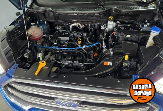 Autos - Ford Eco sport titanium 2019 Nafta 60200Km - En Venta