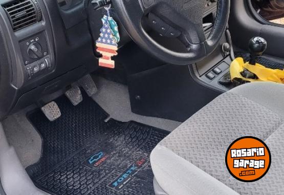 Autos - Chevrolet Astra cd 2.0 16v 2003 Nafta 212000Km - En Venta