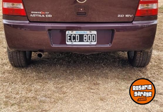 Autos - Chevrolet Astra cd 2.0 16v 2003 Nafta 212000Km - En Venta