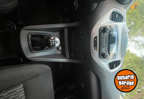 Autos - Ford Ka 1.5 s 5 puertas 2018 Nafta 111200Km - En Venta